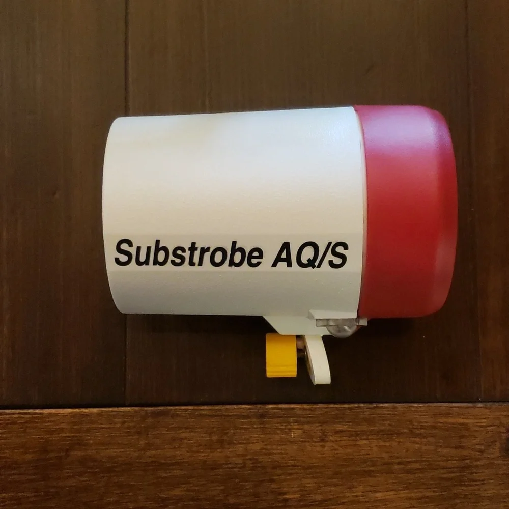 AQUASHOT II by Ikelite Underwater Camera Housing Strobe Macro with Bag/Manual